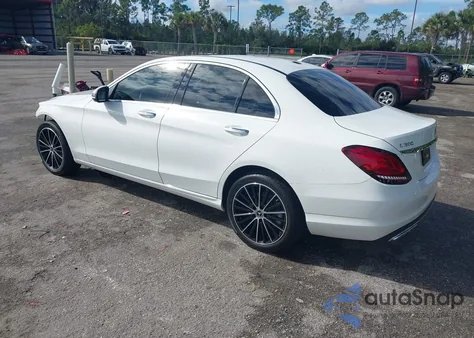 2021 Mercedes-Benz C 300 4Matic z USA, uszkodzony, nr VIN W1KWF8EB6MR644756